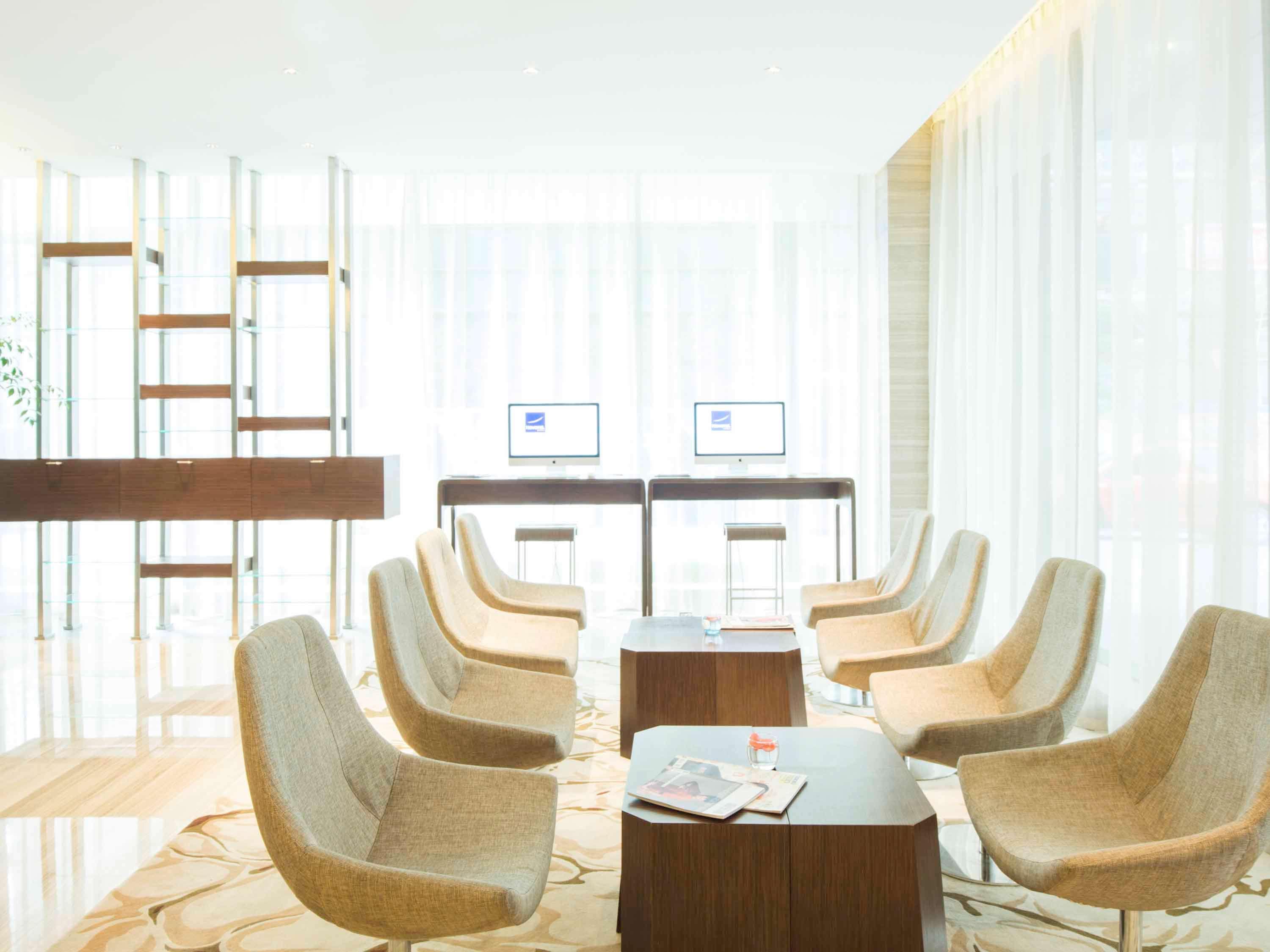 Novotel Nanjing Central Exterior foto